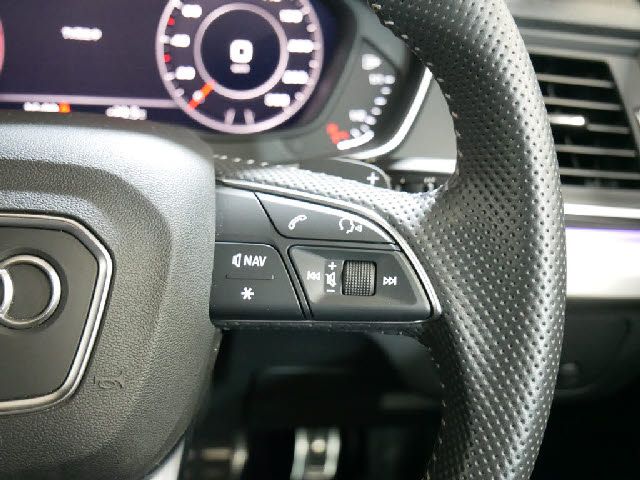 Audi Q5 2020-03 23164-22