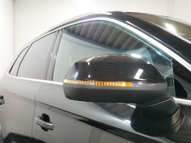 Audi Q5 2020-03 23164-14