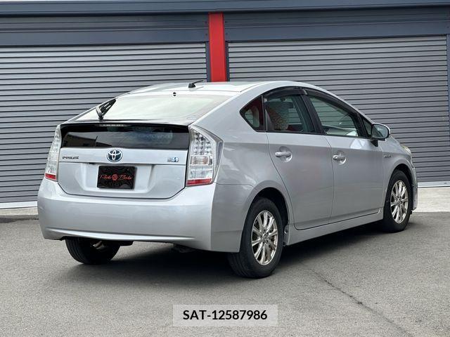 Toyota PRIUS 2010-02 283062-2