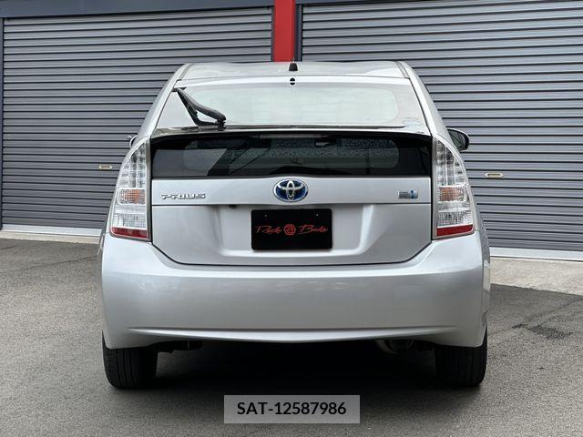 Toyota PRIUS 2010-02 283062-16