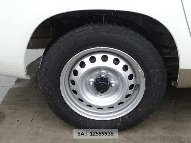 Toyota PROBOX VAN 2022-06 385631-12