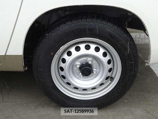 Toyota PROBOX VAN 2022-06 385631-11