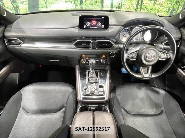 Mazda CX-8 2018-01 210338-1