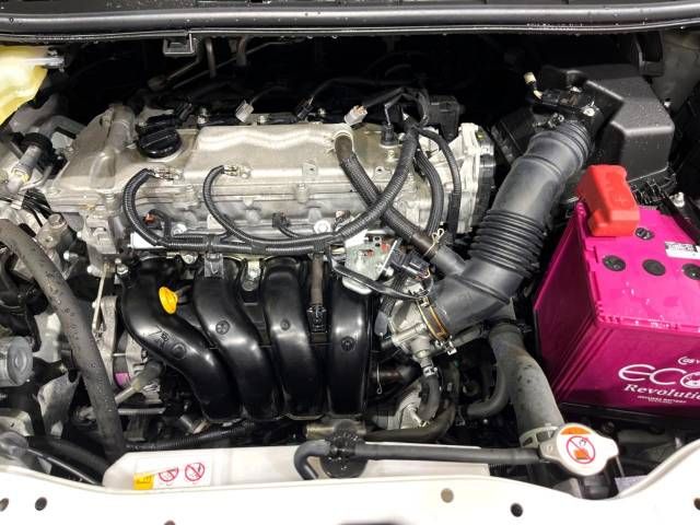 Toyota ESQUIRE 2019-08 184788-18