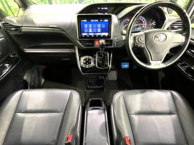 Toyota ESQUIRE 2019-08 184788-1