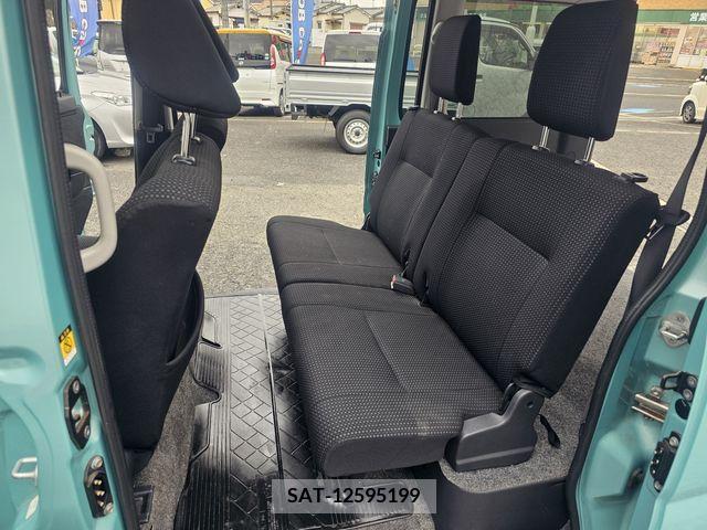 Toyota PIXIS VAN 2019-01 251822-7