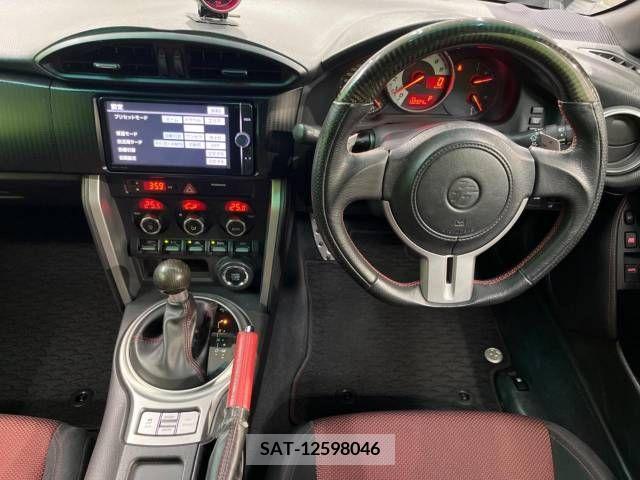 Toyota 86 2012-09 388924-1