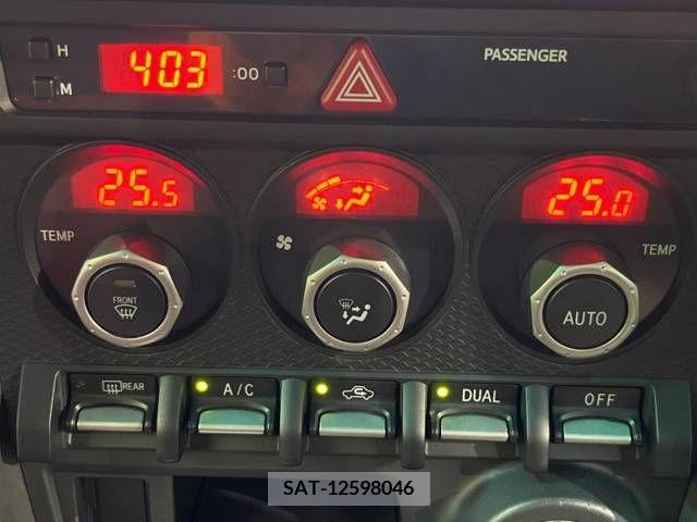 Toyota 86 2012-09 388924-4