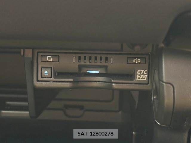 Lexus UX 2019-05 354009-6
