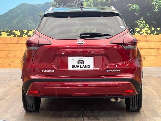 Nissan KICKS 2021-10 183546-15