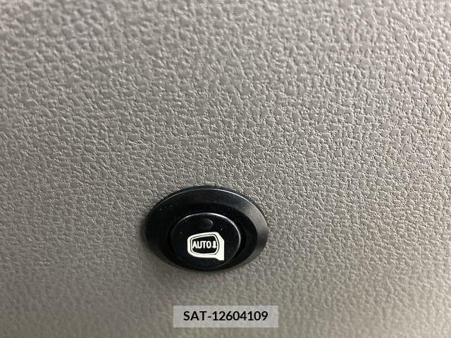 Nissan MARCH 2017-03 363199-18