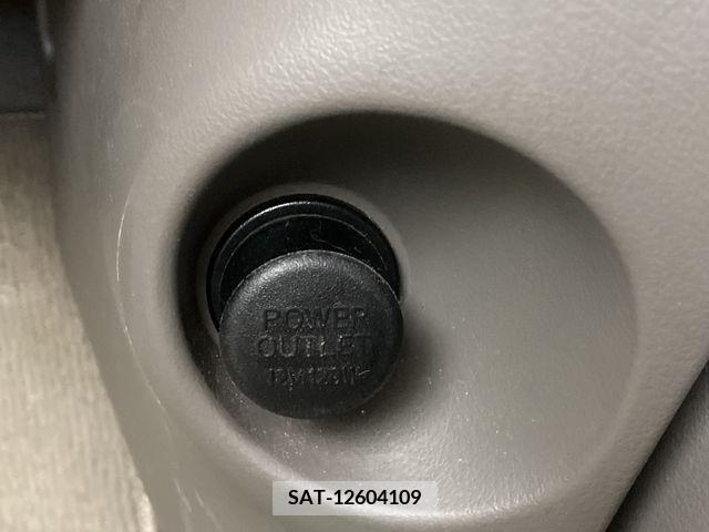 Nissan MARCH 2017-03 363199-12