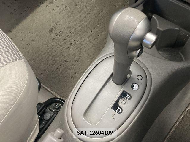 Nissan MARCH 2017-03 363199-14