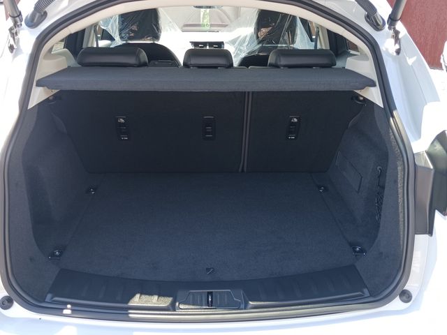 Jaguar E-PACE 2020-12 8767-25
