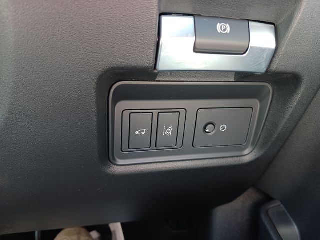 Jaguar E-PACE 2020-12 8767-18