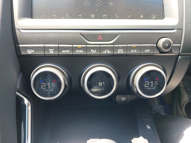 Jaguar E-PACE 2020-12 8767-16