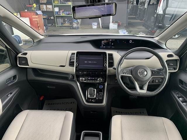 Nissan SERENA 2018-10 23653-1