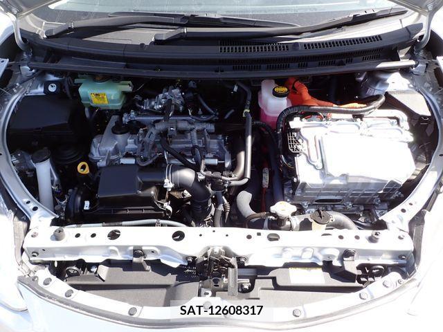 Toyota AQUA 2017-03 314266-19