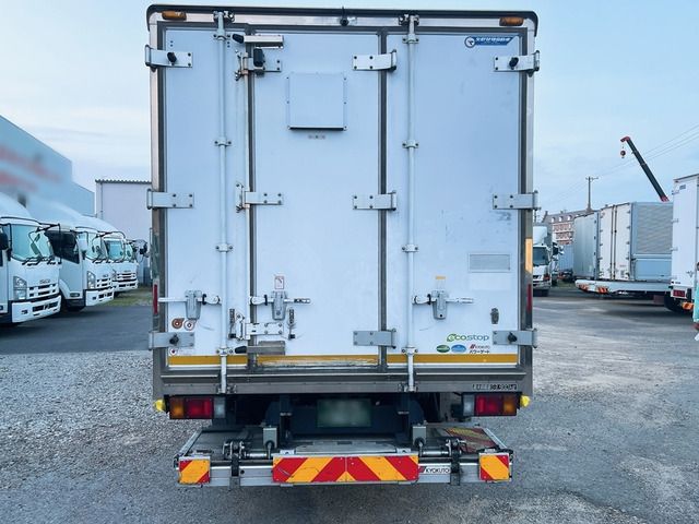 Isuzu ELF TRUCK 2017-01 4491-1