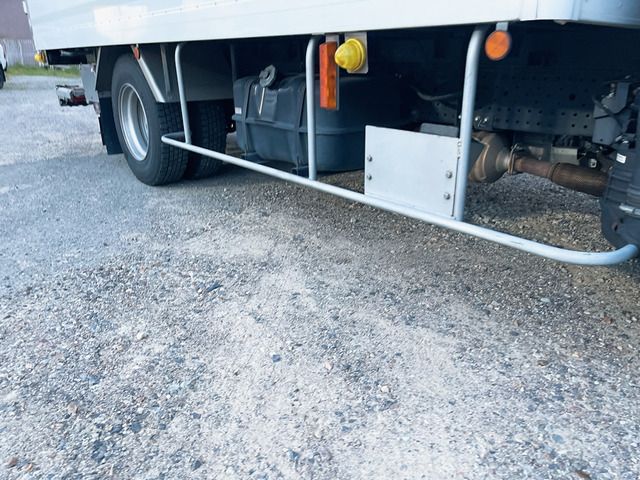 Isuzu ELF TRUCK 2017-01 4491-12
