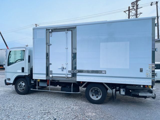 Isuzu ELF TRUCK 2017-01 4491-9