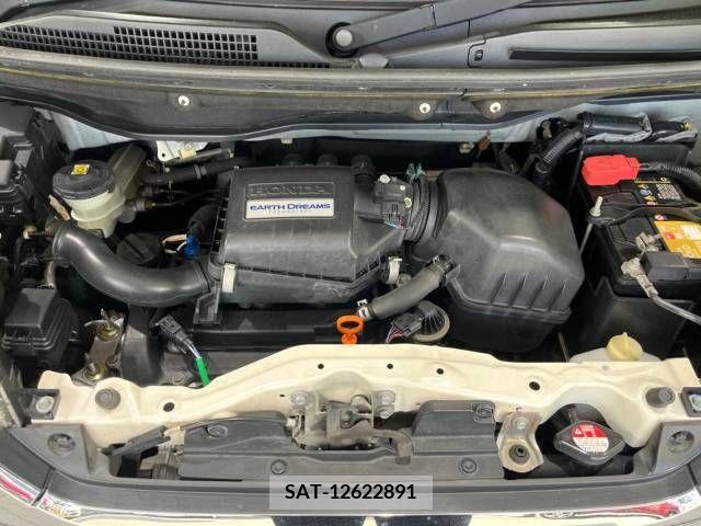 Honda N BOX CUSTOM 2015-09 247759-18
