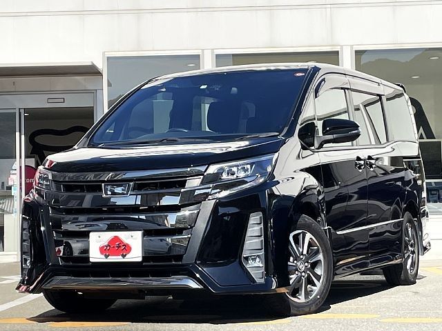 Toyota NOAH 2018-03 194631-0