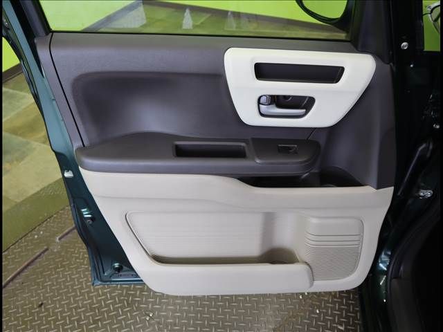 Honda N BOX 2020-10 20287-29