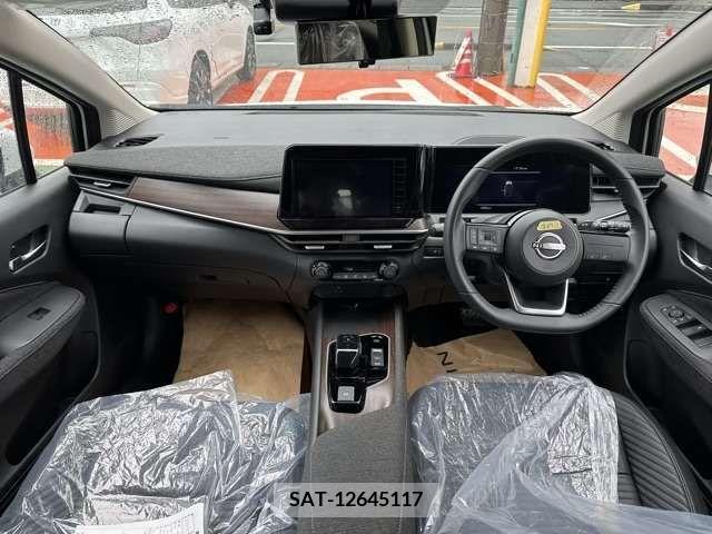 Nissan AURA 2023-06 261475-5