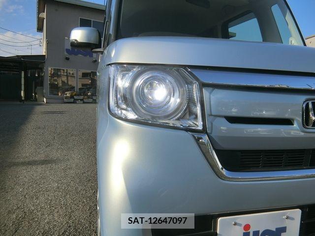 Honda N BOX 2020-03 214825-15