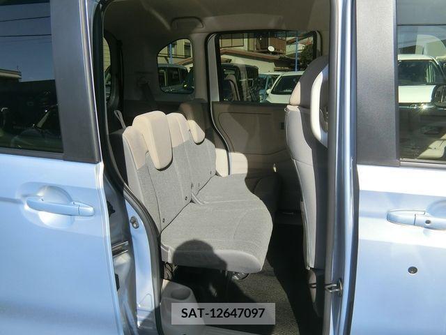 Honda N BOX 2020-03 214825-7