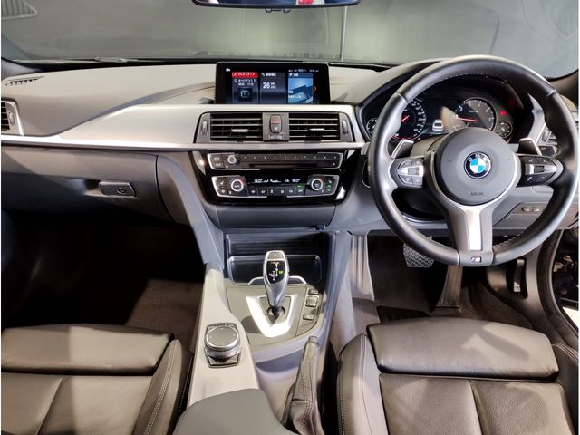 Bmw 4 SERIES 2018-10 22912-1