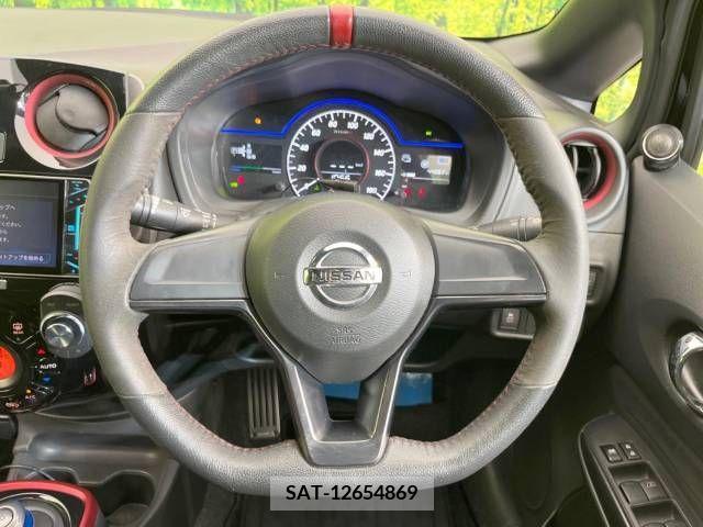 Nissan NOTE 2018-04 305416-11