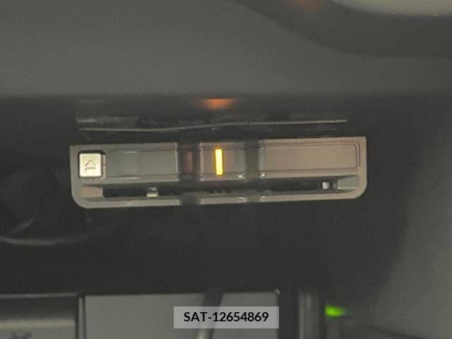 Nissan NOTE 2018-04 305416-6