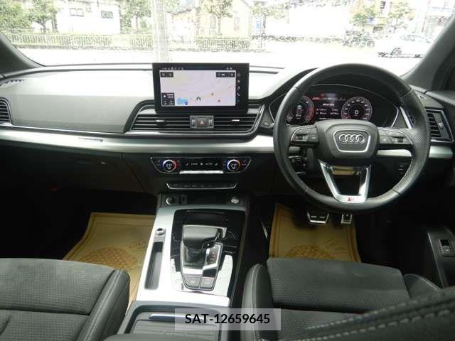 Audi Q5 2022-05 337799-1