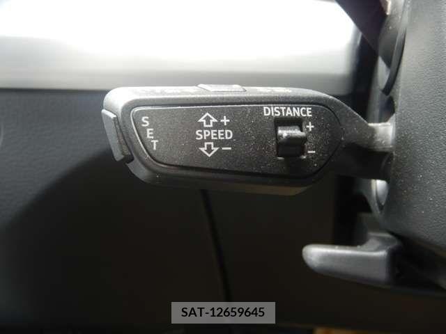 Audi Q5 2022-05 337799-16