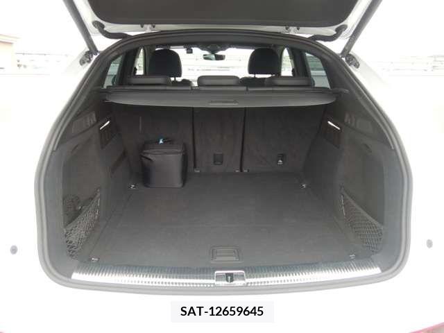 Audi Q5 2022-05 337799-29