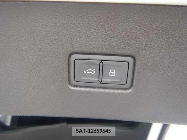 Audi Q5 2022-05 337799-28