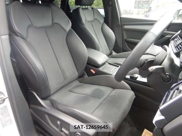 Audi Q5 2022-05 337799-25