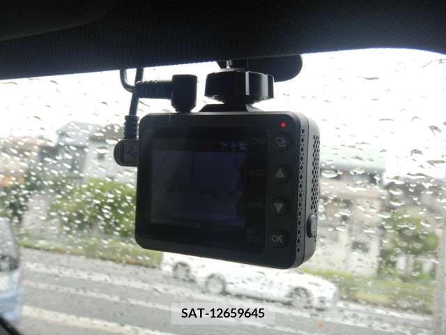 Audi Q5 2022-05 337799-23