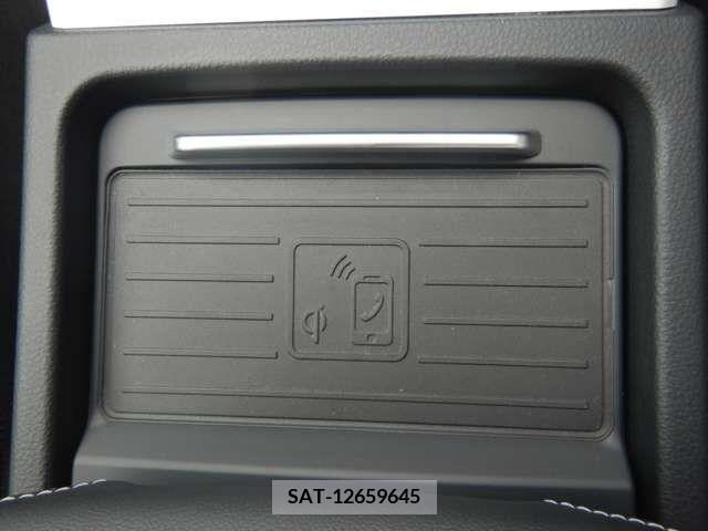 Audi Q5 2022-05 337799-22