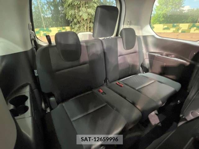 Nissan SERENA 2019-03 332066-17