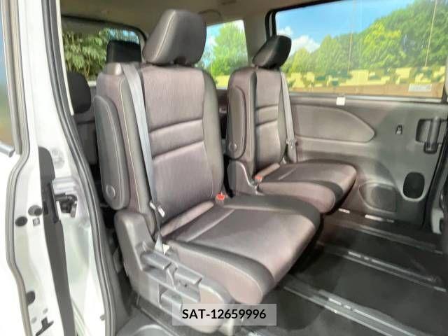 Nissan SERENA 2019-03 332066-16