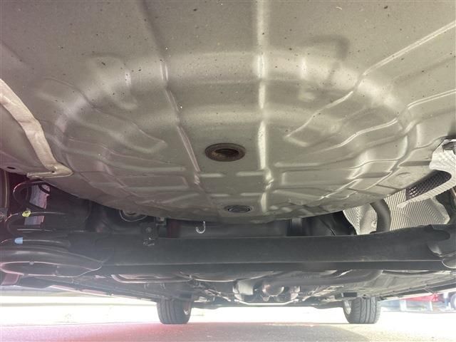 Nissan NOTE 2018-12 23418-29
