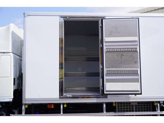 Hino RANGER 2021-08 3803-16