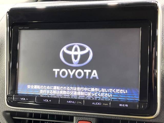 Toyota VOXY 2014-09 13916-2