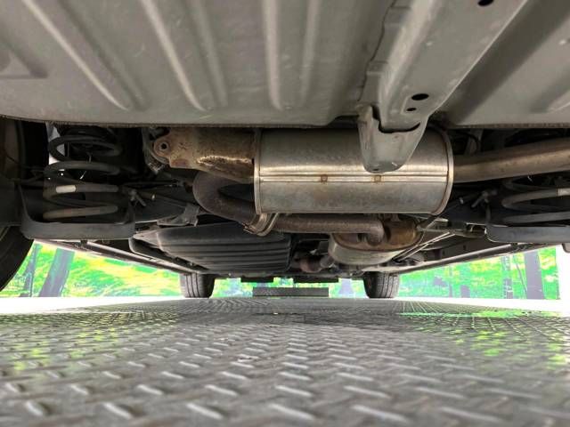 Toyota VOXY 2014-09 13916-19