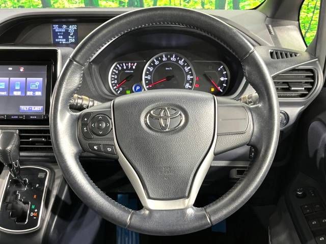Toyota VOXY 2014-09 13916-11