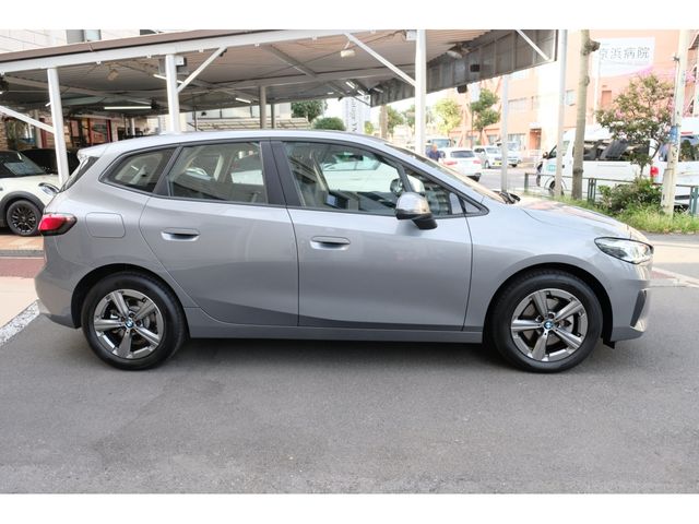 Bmw 2 SERIES 2022-08 22404-6
