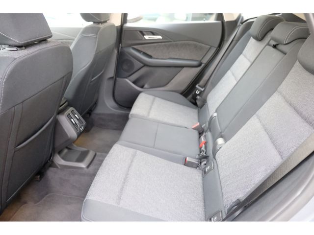 Bmw 2 SERIES 2022-08 22404-12